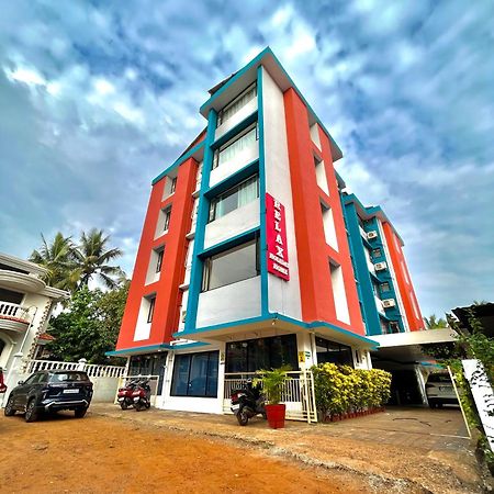 Relax Holiday Home,Margao Railway Station Buitenkant foto